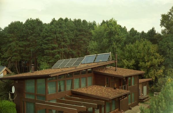 Die besten Tipps zum nachhaltig Wohnen: solarpanellen