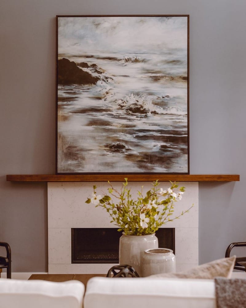 Add personality with large art